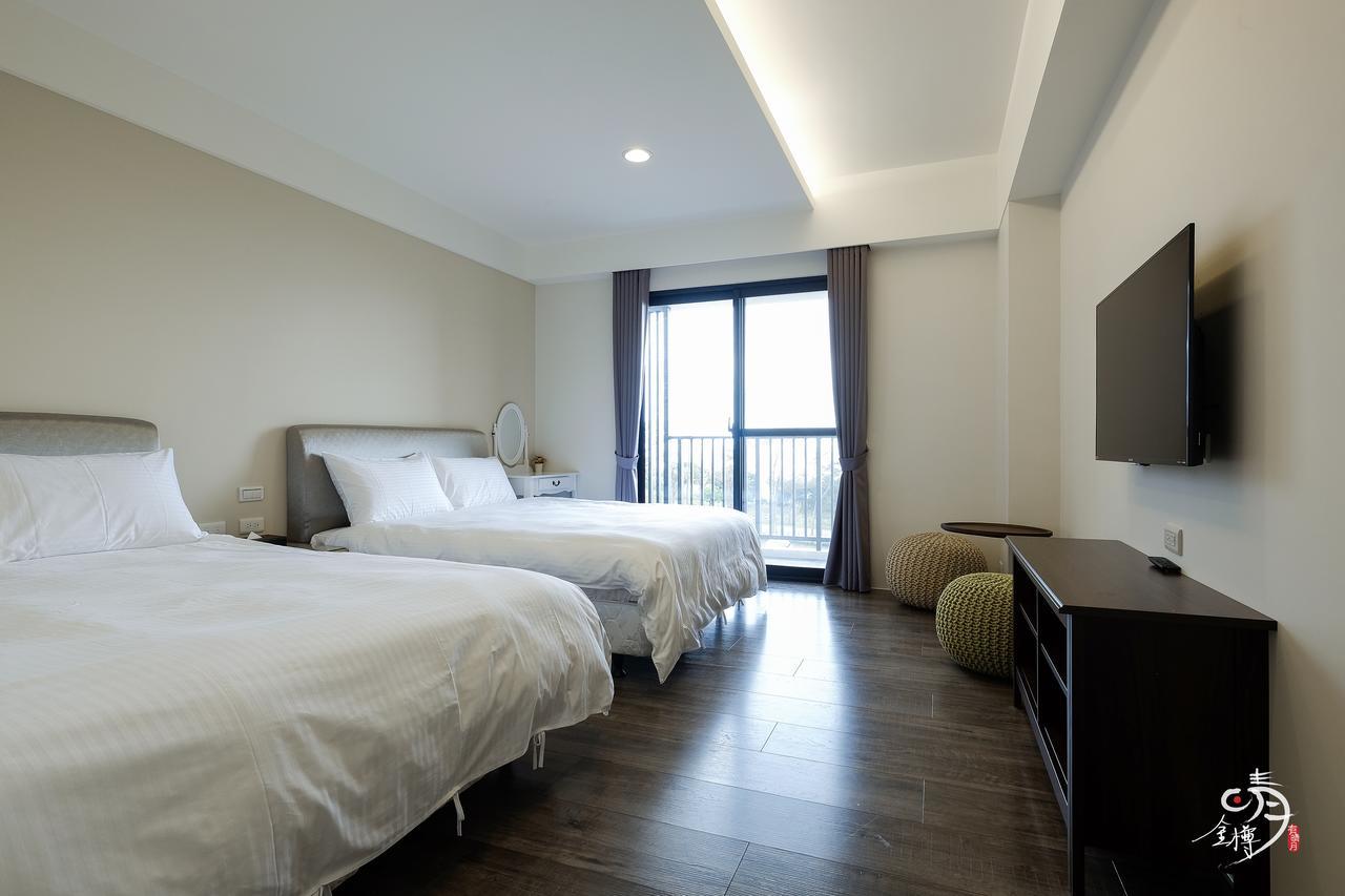דונגהה Moonlit Seaview Homestay מראה חיצוני תמונה