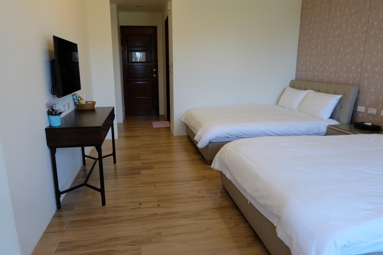 דונגהה Moonlit Seaview Homestay מראה חיצוני תמונה